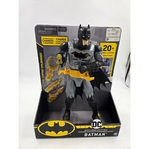 Batman Rapid Change Utility Belt Deluxe 12" Action Figure with Lights and Sounds